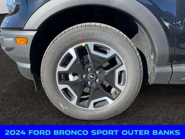 new 2024 Ford Bronco Sport car, priced at $34,000