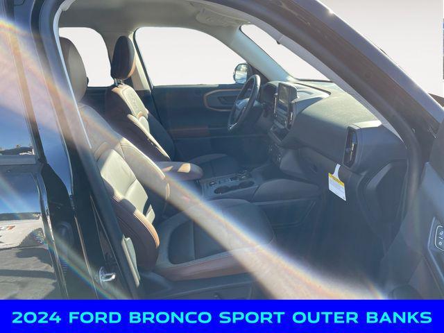 new 2024 Ford Bronco Sport car, priced at $34,000