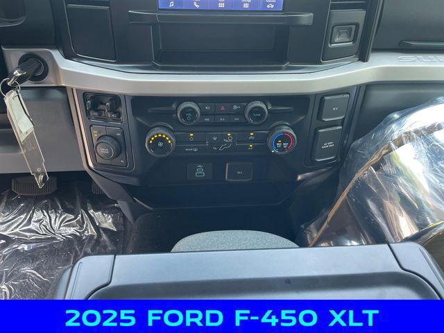 new 2025 Ford F-450 car, priced at $70,500