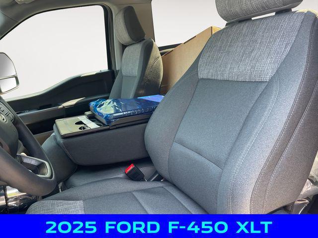 new 2025 Ford F-450 car, priced at $70,500