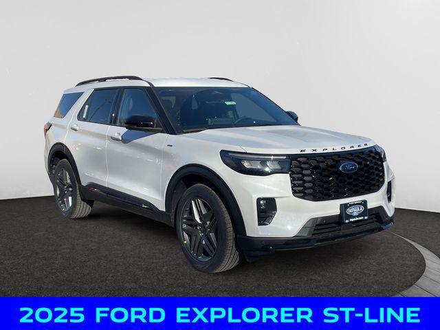 new 2025 Ford Explorer car, priced at $43,750