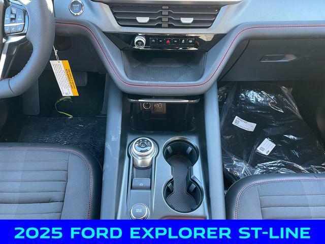 new 2025 Ford Explorer car, priced at $43,750