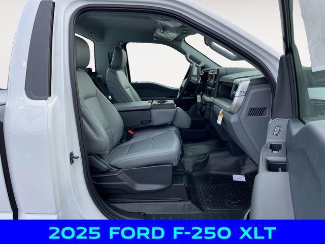 new 2025 Ford F-250 car, priced at $51,750