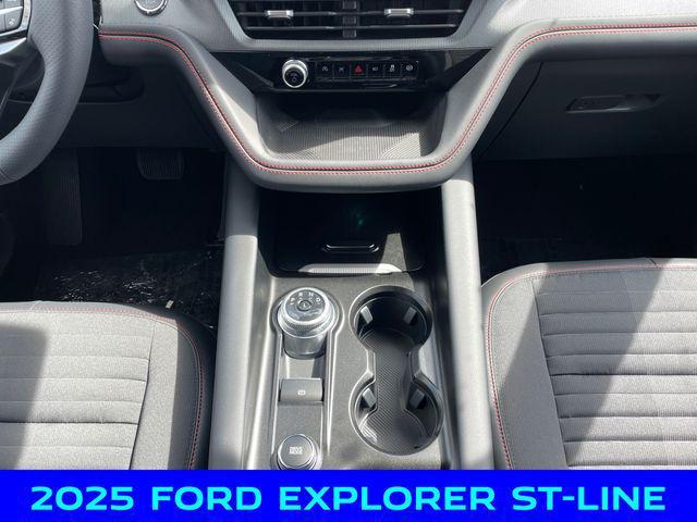 new 2025 Ford Explorer car, priced at $46,750