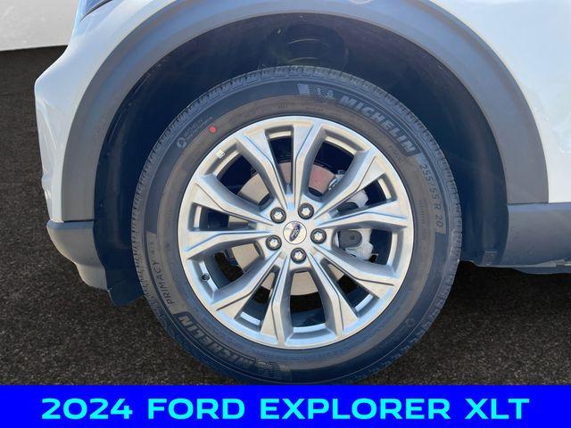 new 2024 Ford Explorer car, priced at $47,000