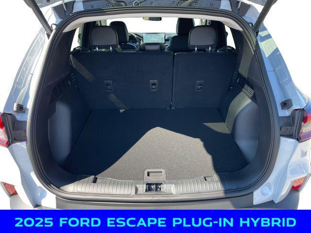 new 2025 Ford Escape car, priced at $30,250