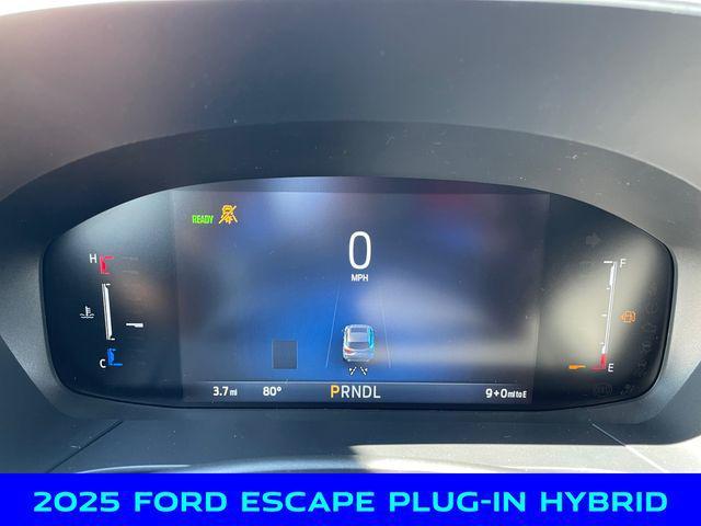 new 2025 Ford Escape car, priced at $30,250