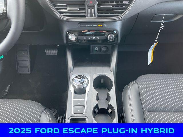 new 2025 Ford Escape car, priced at $32,500