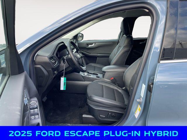 new 2025 Ford Escape car, priced at $32,500