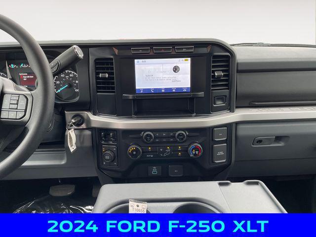 new 2024 Ford F-250 car, priced at $60,000