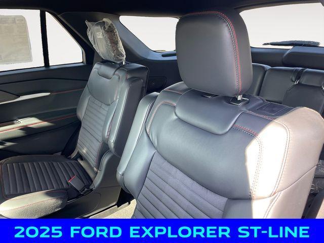 new 2025 Ford Explorer car, priced at $48,500