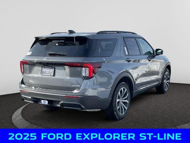 new 2025 Ford Explorer car, priced at $40,750