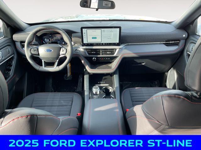 new 2025 Ford Explorer car, priced at $40,750