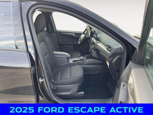 new 2025 Ford Escape car, priced at $31,000