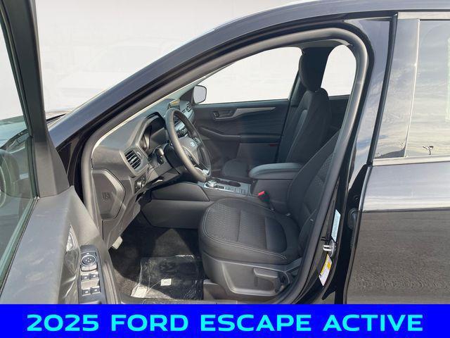 new 2025 Ford Escape car, priced at $31,000