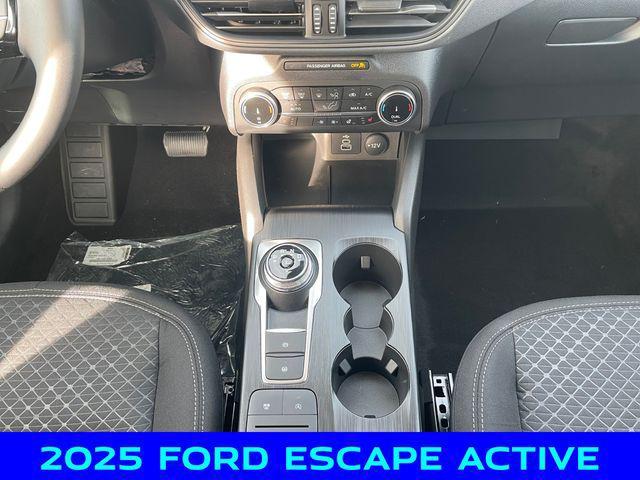 new 2025 Ford Escape car, priced at $31,000