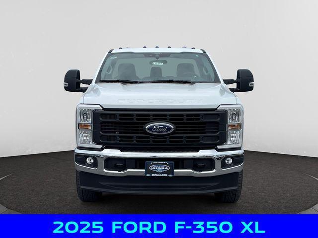new 2025 Ford F-350 car, priced at $68,750