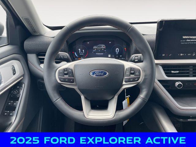new 2025 Ford Explorer car, priced at $41,500