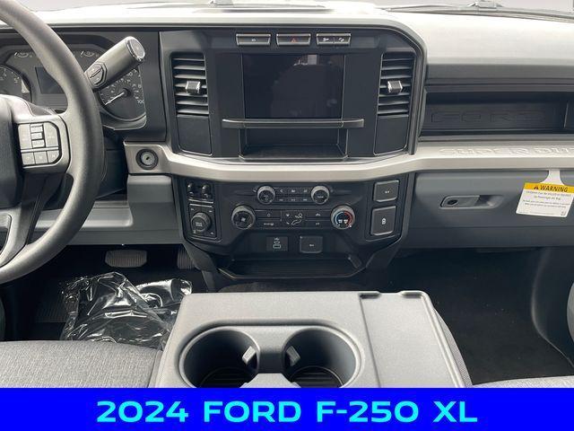 new 2024 Ford F-250 car, priced at $60,000