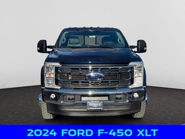 new 2024 Ford F-450 car, priced at $72,000