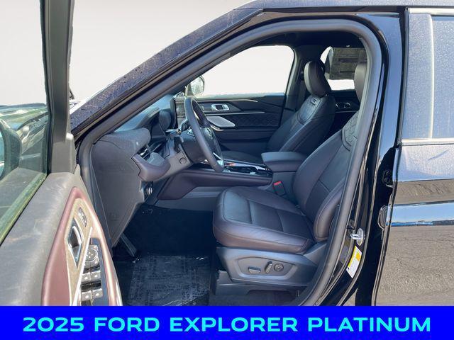 new 2025 Ford Explorer car, priced at $55,750