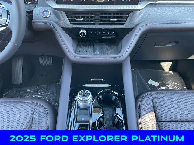 new 2025 Ford Explorer car, priced at $55,750