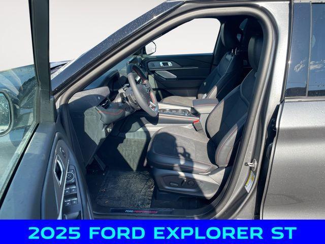 new 2025 Ford Explorer car, priced at $56,250