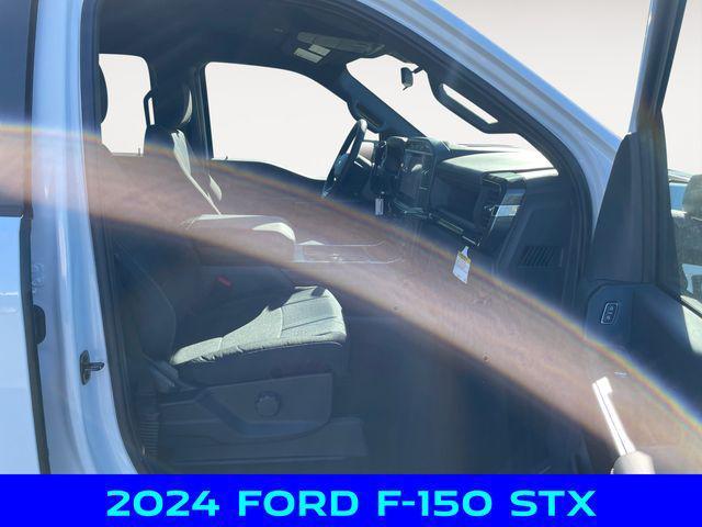 new 2024 Ford F-150 car, priced at $45,250