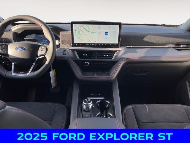 new 2025 Ford Explorer car, priced at $52,750