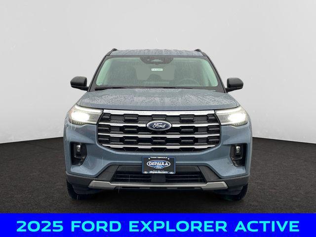 new 2025 Ford Explorer car, priced at $41,500