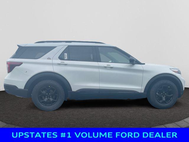 new 2024 Ford Explorer car, priced at $50,750