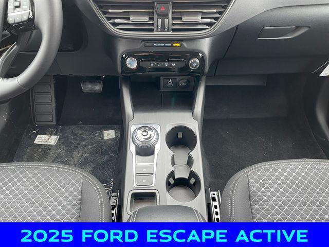 new 2025 Ford Escape car, priced at $31,000