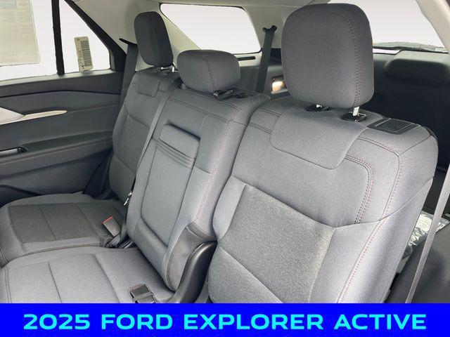 new 2025 Ford Explorer car, priced at $41,000