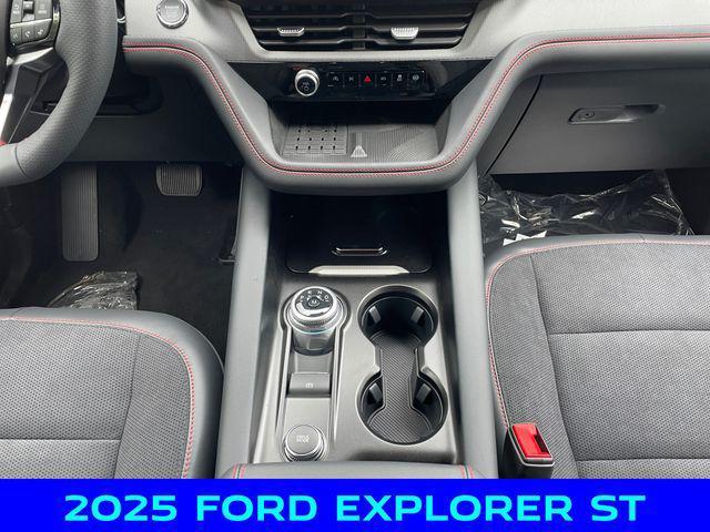 new 2025 Ford Explorer car, priced at $59,750