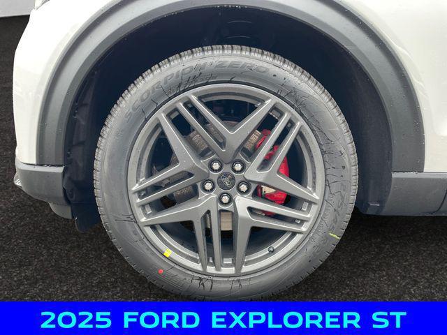new 2025 Ford Explorer car, priced at $59,750