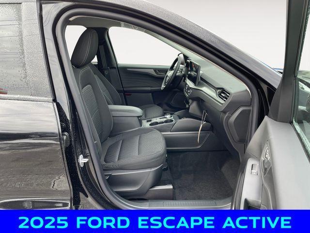 new 2025 Ford Escape car, priced at $31,500