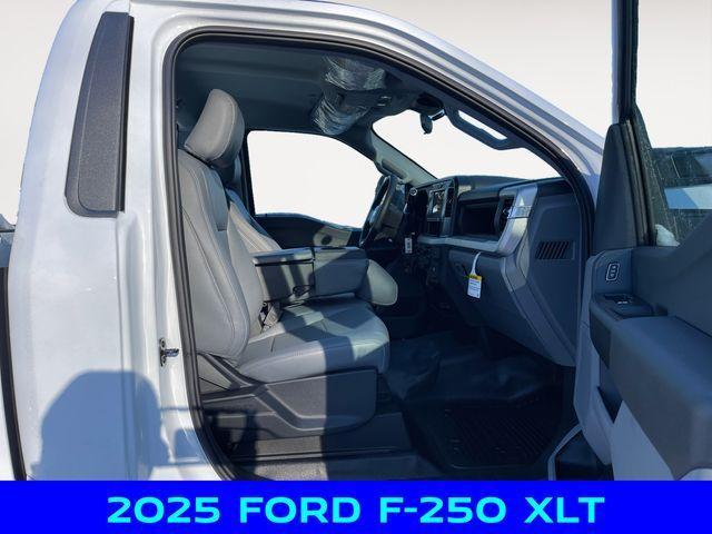 new 2025 Ford F-250 car, priced at $51,500