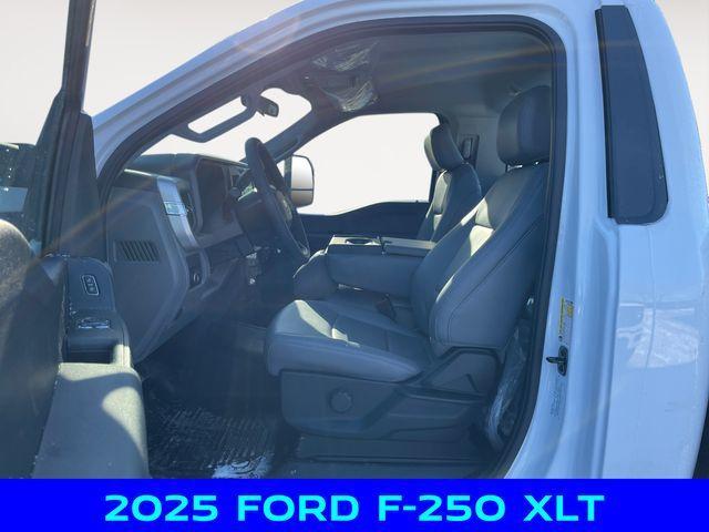 new 2025 Ford F-250 car, priced at $51,500