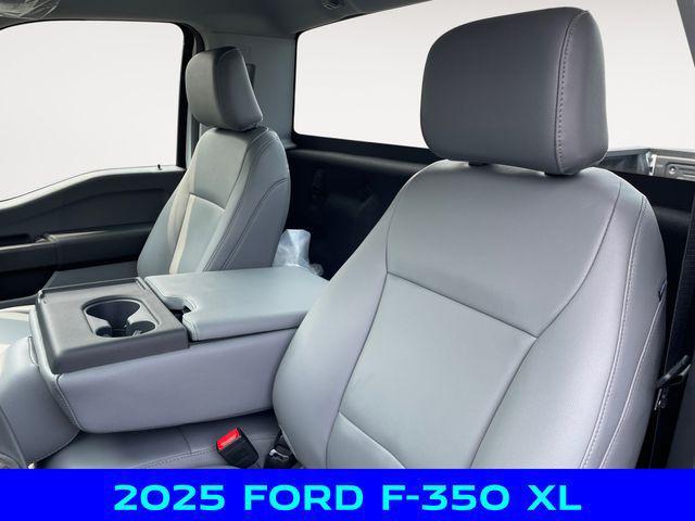 new 2025 Ford F-350 car, priced at $59,750