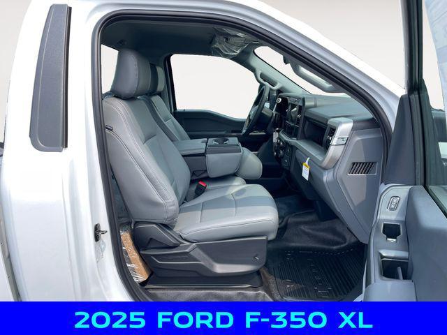 new 2025 Ford F-350 car, priced at $59,750