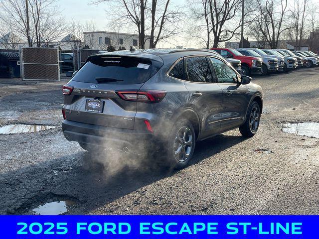 new 2025 Ford Escape car, priced at $31,500