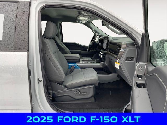 new 2025 Ford F-150 car, priced at $61,750