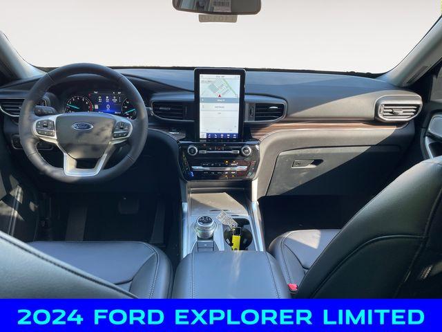 new 2024 Ford Explorer car, priced at $51,250