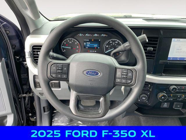 new 2025 Ford F-350 car, priced at $61,250