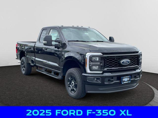 new 2025 Ford F-350 car, priced at $61,250