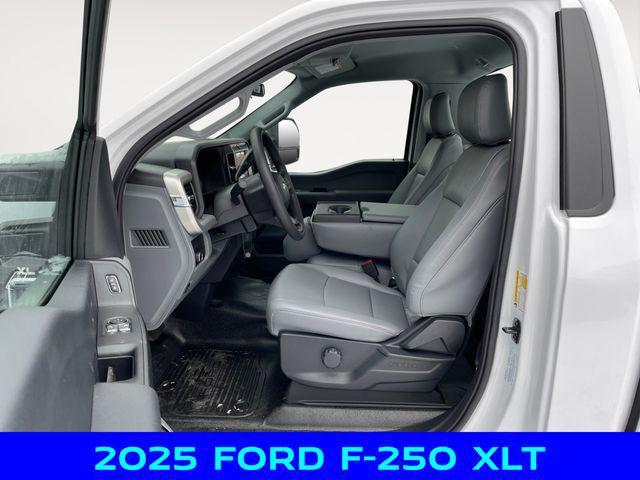 new 2025 Ford F-250 car, priced at $51,500