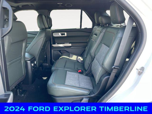 new 2024 Ford Explorer car, priced at $50,250