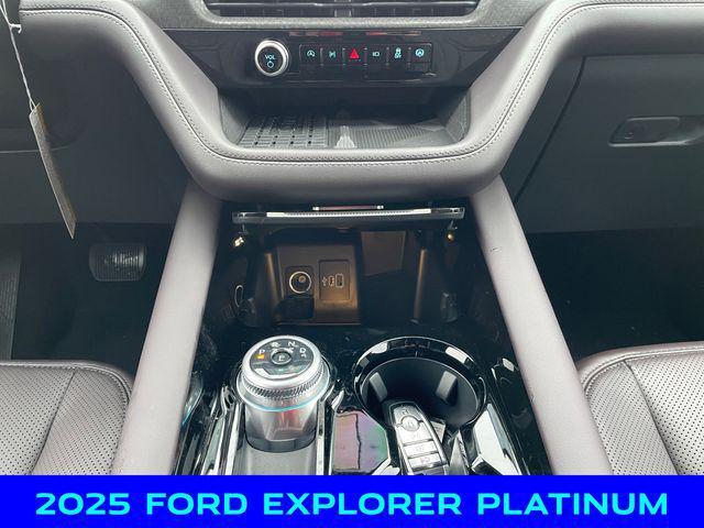 new 2025 Ford Explorer car, priced at $52,750