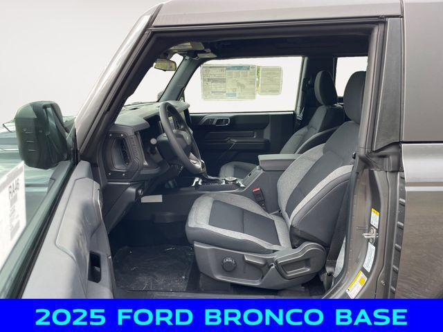 new 2025 Ford Bronco car, priced at $40,000