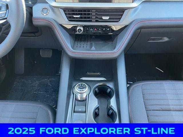 new 2025 Ford Explorer car, priced at $49,250